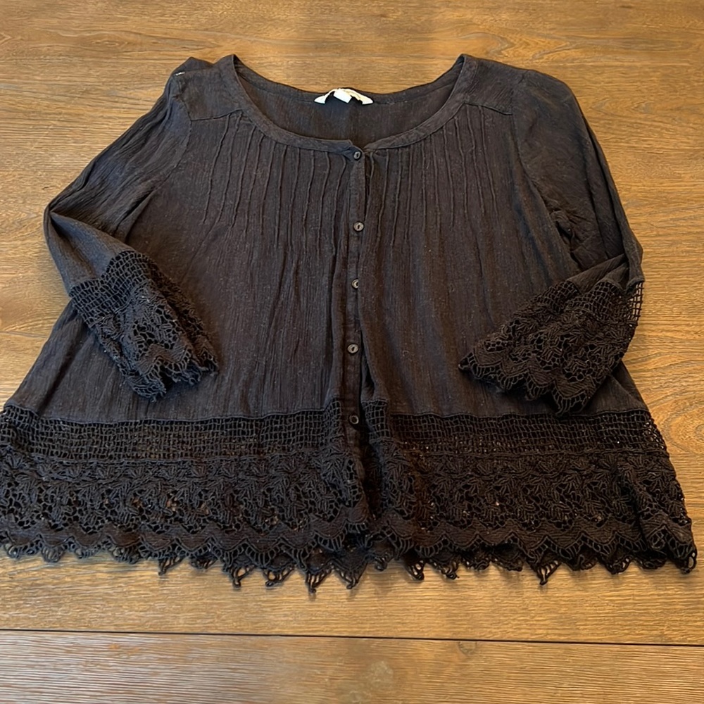 American eagle crochet detail black shirt with buttons